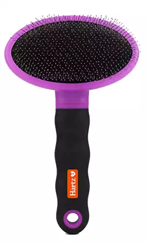 Hartz Groomer’s Best Deshedding Slicker Dog Brush