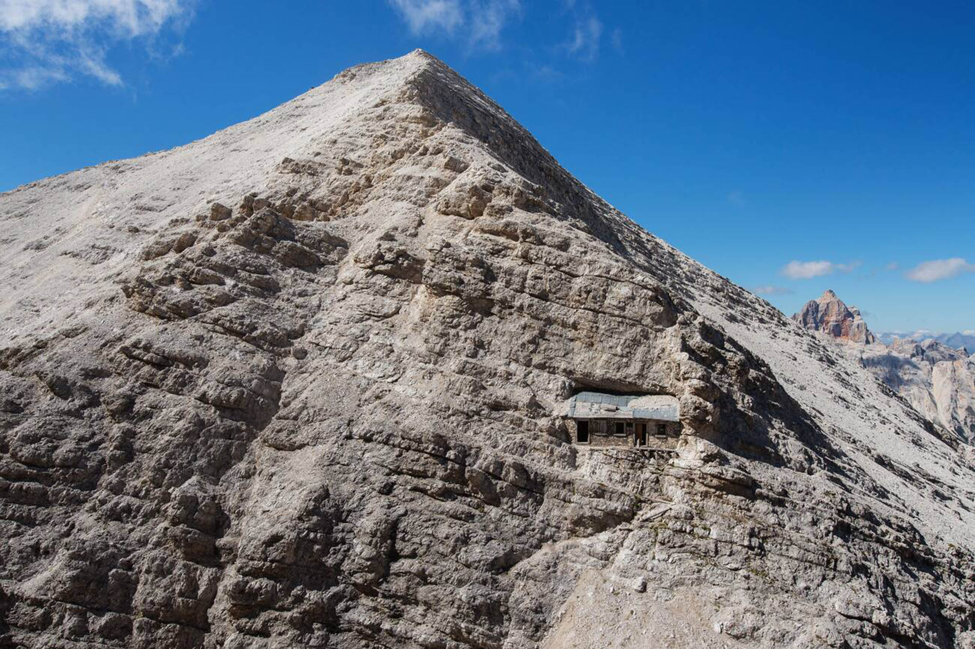 World's loneliest house built into side of remote mountain range has been  empty for 100 years