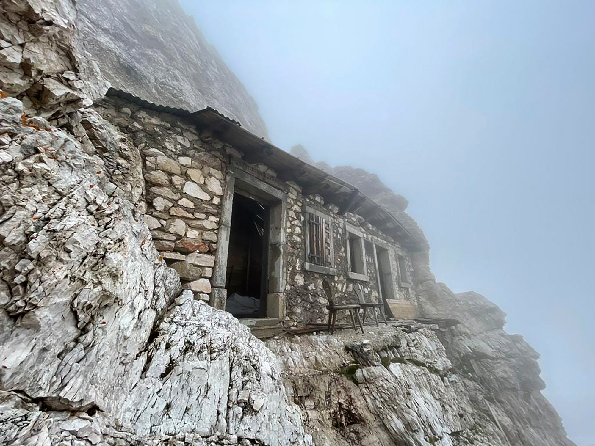 World's loneliest house built into side of remote mountain range has been  empty for 100 years